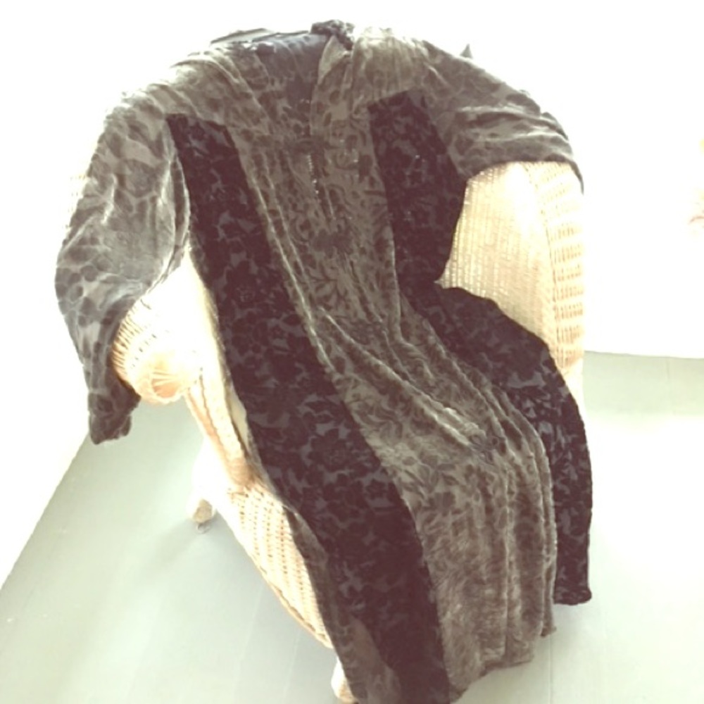 Beautiful cut velvet long jacket